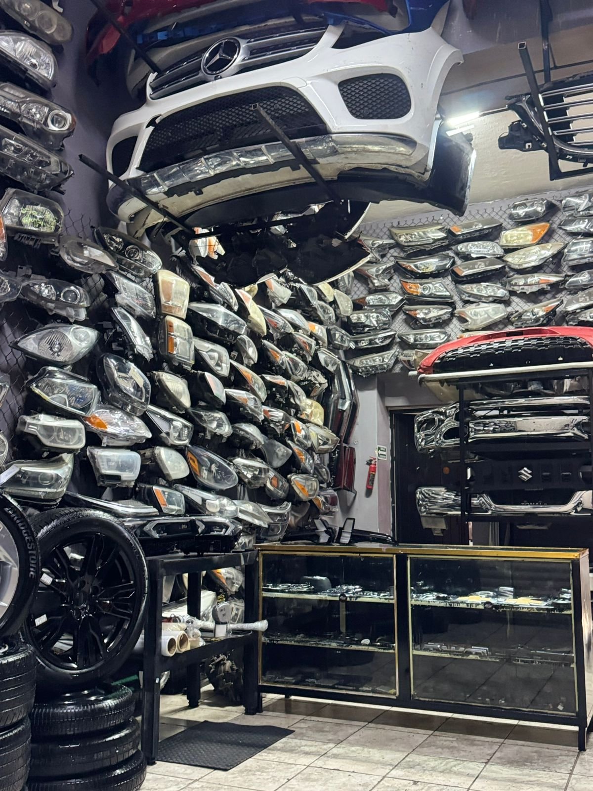 Servicios DENALI AUTOPARTES